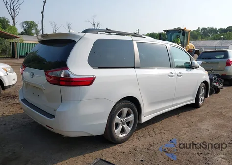 2019 Toyota Sienna Le 8 Passenger из США, поврежденный, VIN 5TDKZ3DC4KS008154